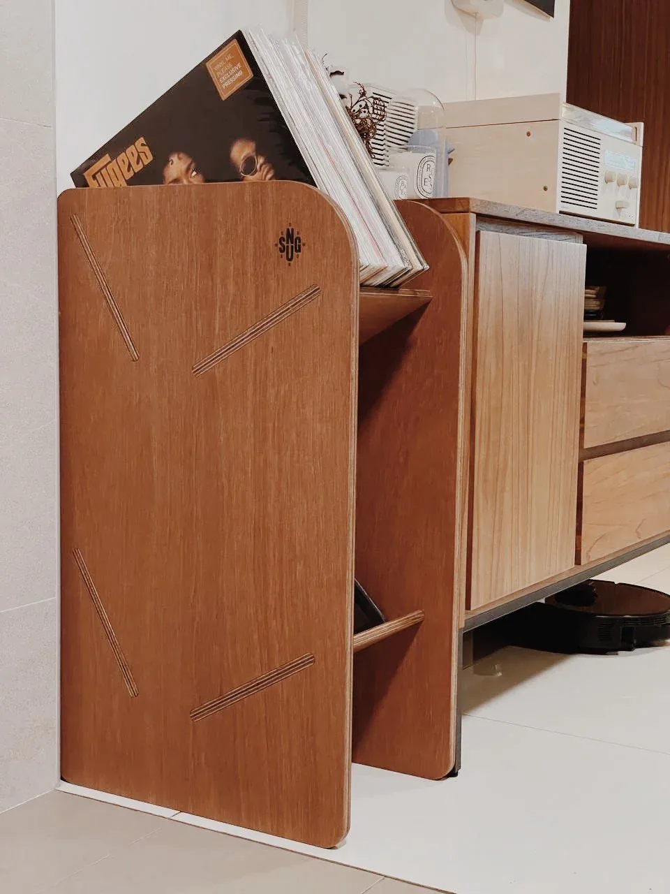 SNUG two-tier wooden vinyl shelf with records
